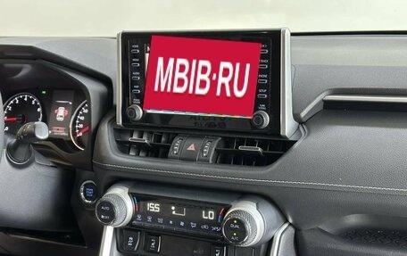 Toyota RAV4, 2020 год, 3 200 000 рублей, 13 фотография