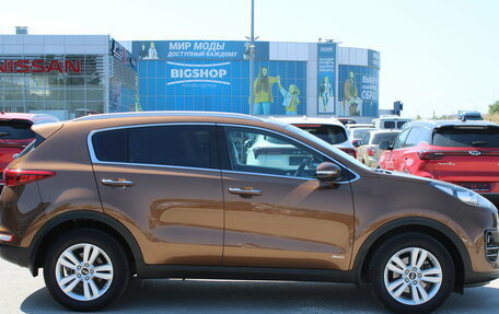 KIA Sportage IV рестайлинг, 2017 год, 1 899 000 рублей, 4 фотография