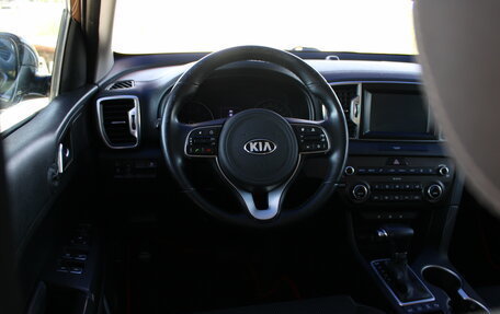 KIA Sportage IV рестайлинг, 2017 год, 1 899 000 рублей, 28 фотография