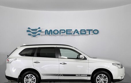 Mitsubishi Outlander III рестайлинг 3, 2013 год, 1 520 000 рублей, 4 фотография