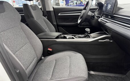 Geely Emgrand, 2024 год, 1 749 000 рублей, 14 фотография