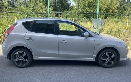 Hyundai i30 I, 2010 год, 550 000 рублей, 3 фотография