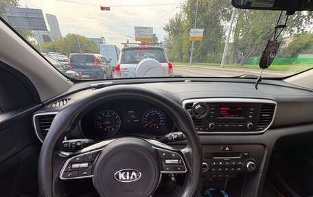 KIA Sportage IV рестайлинг, 2019 год, 1 900 000 рублей, 14 фотография