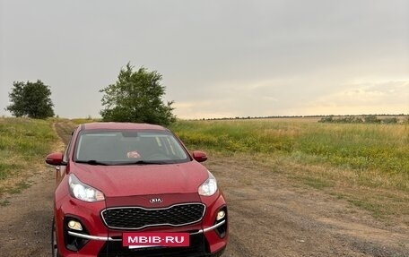 KIA Sportage IV рестайлинг, 2019 год, 1 900 000 рублей, 34 фотография