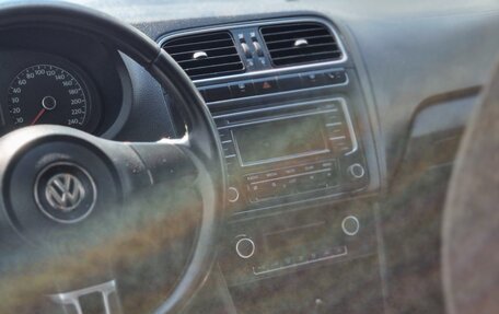 Volkswagen Polo VI (EU Market), 2013 год, 620 000 рублей, 10 фотография