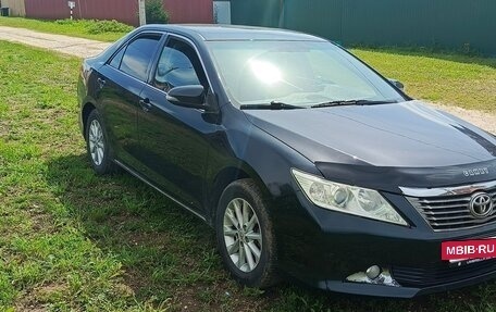 Toyota Camry, 2013 год, 1 550 000 рублей, 3 фотография