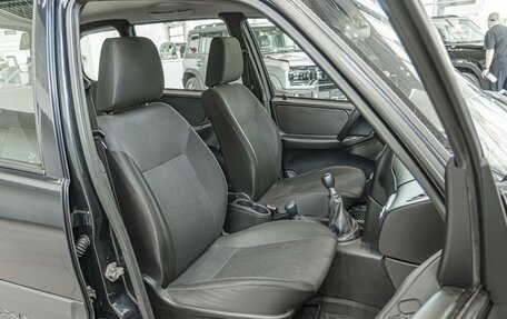 Chevrolet Niva I рестайлинг, 2018 год, 820 000 рублей, 8 фотография