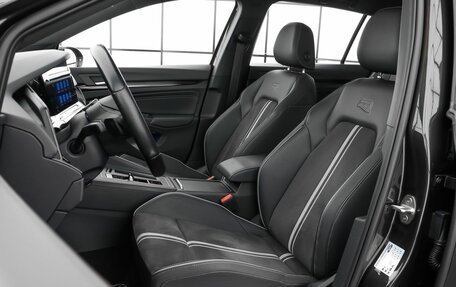 Volkswagen Golf VIII, 2021 год, 2 490 000 рублей, 9 фотография