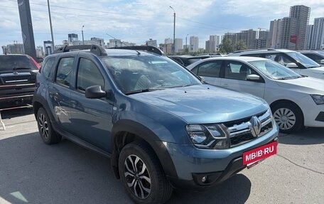 Renault Duster I рестайлинг, 2016 год, 990 000 рублей, 2 фотография