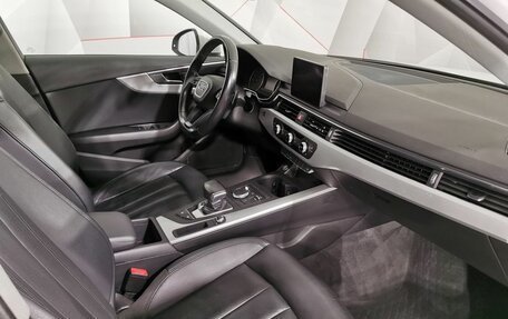 Audi A4, 2017 год, 1 795 000 рублей, 11 фотография