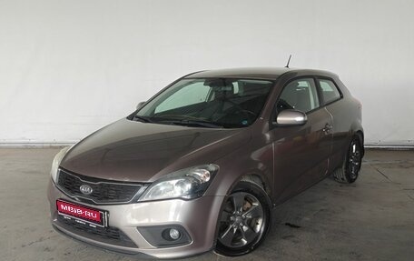 KIA cee'd I рестайлинг, 2011 год, 630 000 рублей, 1 фотография