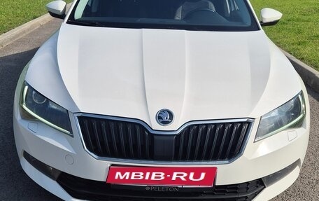 Skoda Superb III рестайлинг, 2018 год, 2 070 000 рублей, 1 фотография