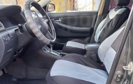 Toyota Corolla, 2005 год, 650 000 рублей, 8 фотография