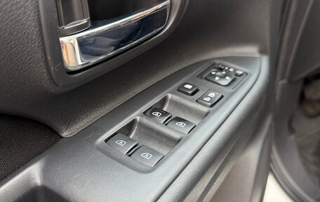 Mitsubishi Outlander III рестайлинг 3, 2019 год, 2 150 000 рублей, 9 фотография