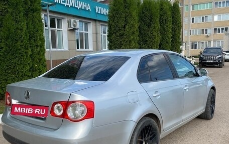 Volkswagen Jetta VI, 2007 год, 260 000 рублей, 5 фотография