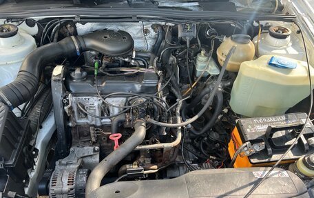 Volkswagen Passat B4, 1993 год, 175 000 рублей, 12 фотография