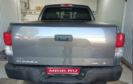 Toyota Tundra II, 2012 год, 3 300 000 рублей, 2 фотография