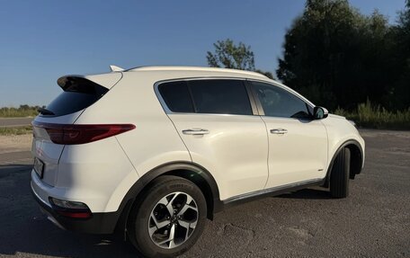 KIA Sportage IV рестайлинг, 2019 год, 2 400 000 рублей, 18 фотография
