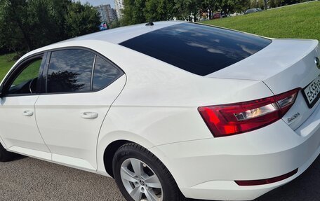 Skoda Superb III рестайлинг, 2018 год, 2 070 000 рублей, 6 фотография