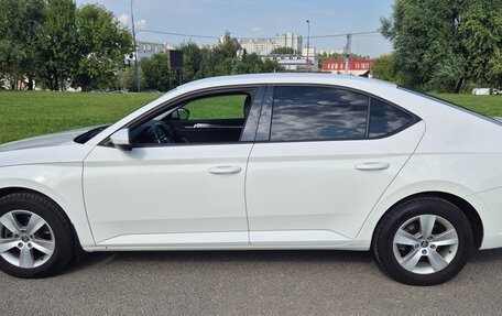 Skoda Superb III рестайлинг, 2018 год, 2 070 000 рублей, 7 фотография