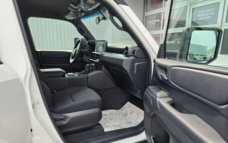 Toyota Land Cruiser Prado, 2024 год, 9 500 000 рублей, 6 фотография