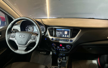 Hyundai Solaris II рестайлинг, 2018 год, 1 399 000 рублей, 11 фотография