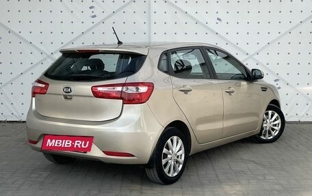KIA Rio III рестайлинг, 2013 год, 890 000 рублей, 4 фотография