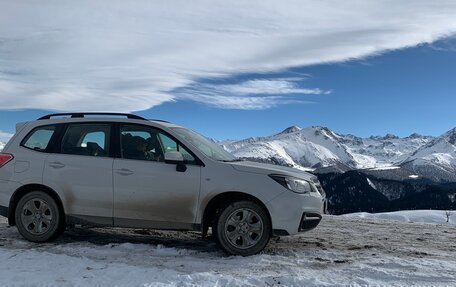 Subaru Forester, 2017 год, 2 000 000 рублей, 3 фотография
