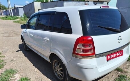 Opel Zafira B, 2010 год, 560 000 рублей, 6 фотография