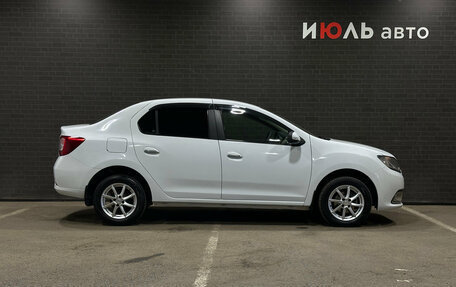 Renault Logan II, 2017 год, 820 000 рублей, 4 фотография