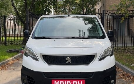 Peugeot Expert, 2021 год, 2 250 000 рублей, 9 фотография