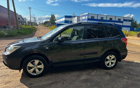 Subaru Forester, 2015 год, 1 050 000 рублей, 7 фотография