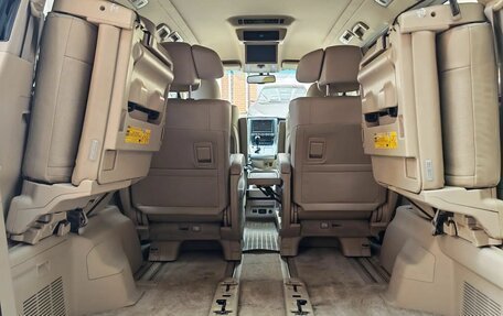 Toyota Alphard III, 2013 год, 2 499 999 рублей, 12 фотография