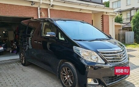 Toyota Alphard III, 2013 год, 2 499 999 рублей, 2 фотография