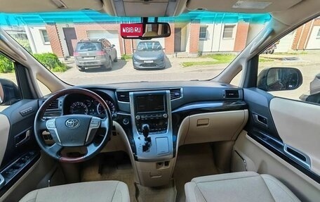 Toyota Alphard III, 2013 год, 2 499 999 рублей, 16 фотография