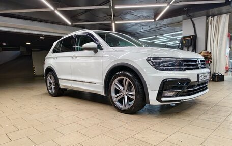 Volkswagen Tiguan II, 2018 год, 2 500 000 рублей, 5 фотография