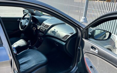Hyundai Solaris II рестайлинг, 2011 год, 680 000 рублей, 7 фотография