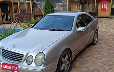 Mercedes-Benz CLK-Класс, 2001 год, 425 000 рублей, 2 фотография