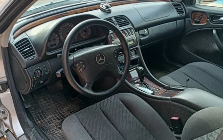 Mercedes-Benz CLK-Класс, 2001 год, 425 000 рублей, 9 фотография