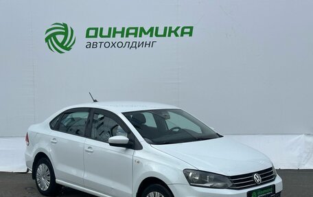Volkswagen Polo VI (EU Market), 2017 год, 1 040 000 рублей, 3 фотография