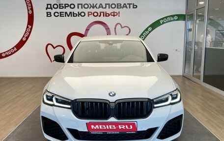 BMW 5 серия, 2021 год, 5 040 000 рублей, 3 фотография