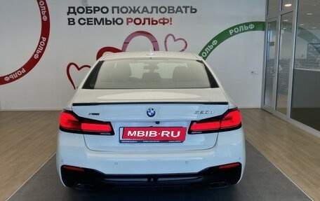 BMW 5 серия, 2021 год, 5 040 000 рублей, 6 фотография