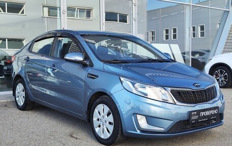 KIA Rio III рестайлинг, 2014 год, 900 000 рублей, 3 фотография