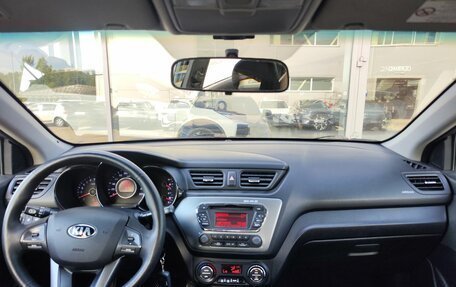 KIA Rio III рестайлинг, 2014 год, 900 000 рублей, 17 фотография
