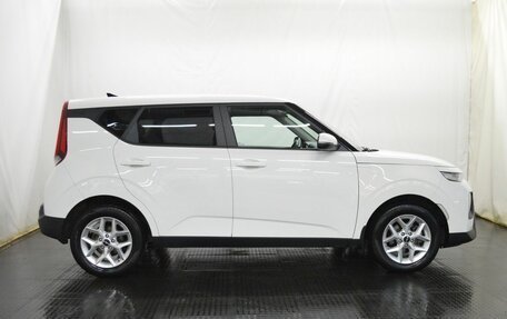 KIA Soul III, 2022 год, 1 995 000 рублей, 4 фотография