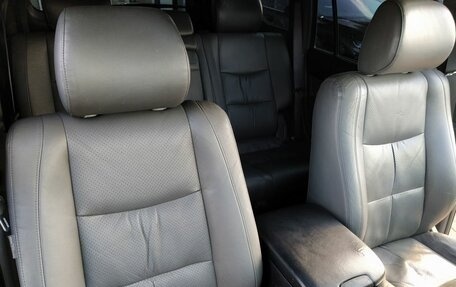 Toyota Land Cruiser Prado 120 рестайлинг, 2007 год, 1 940 000 рублей, 25 фотография