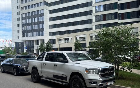 Dodge RAM IV, 2019 год, 4 000 000 рублей, 5 фотография