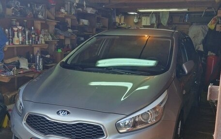 KIA cee'd III, 2013 год, 860 000 рублей, 13 фотография