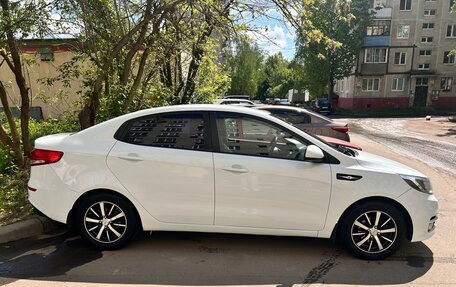 KIA Rio III рестайлинг, 2015 год, 615 000 рублей, 3 фотография