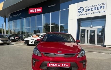 KIA Rio IV, 2020 год, 1 350 000 рублей, 2 фотография